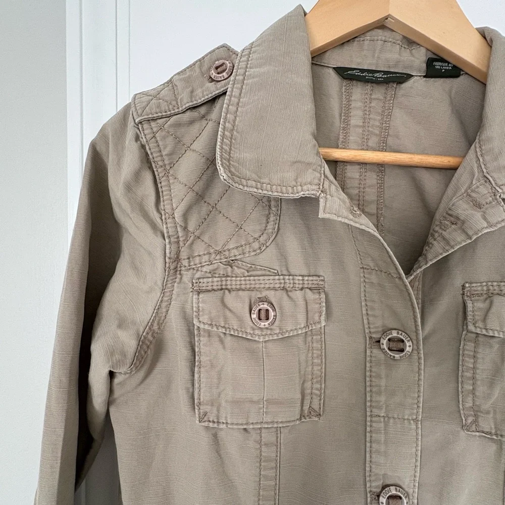 Set of 2 Eddie Bauer Women’s Small Utility Jackets - Tan & Khaki - Lightweight - Picture 5 of 8